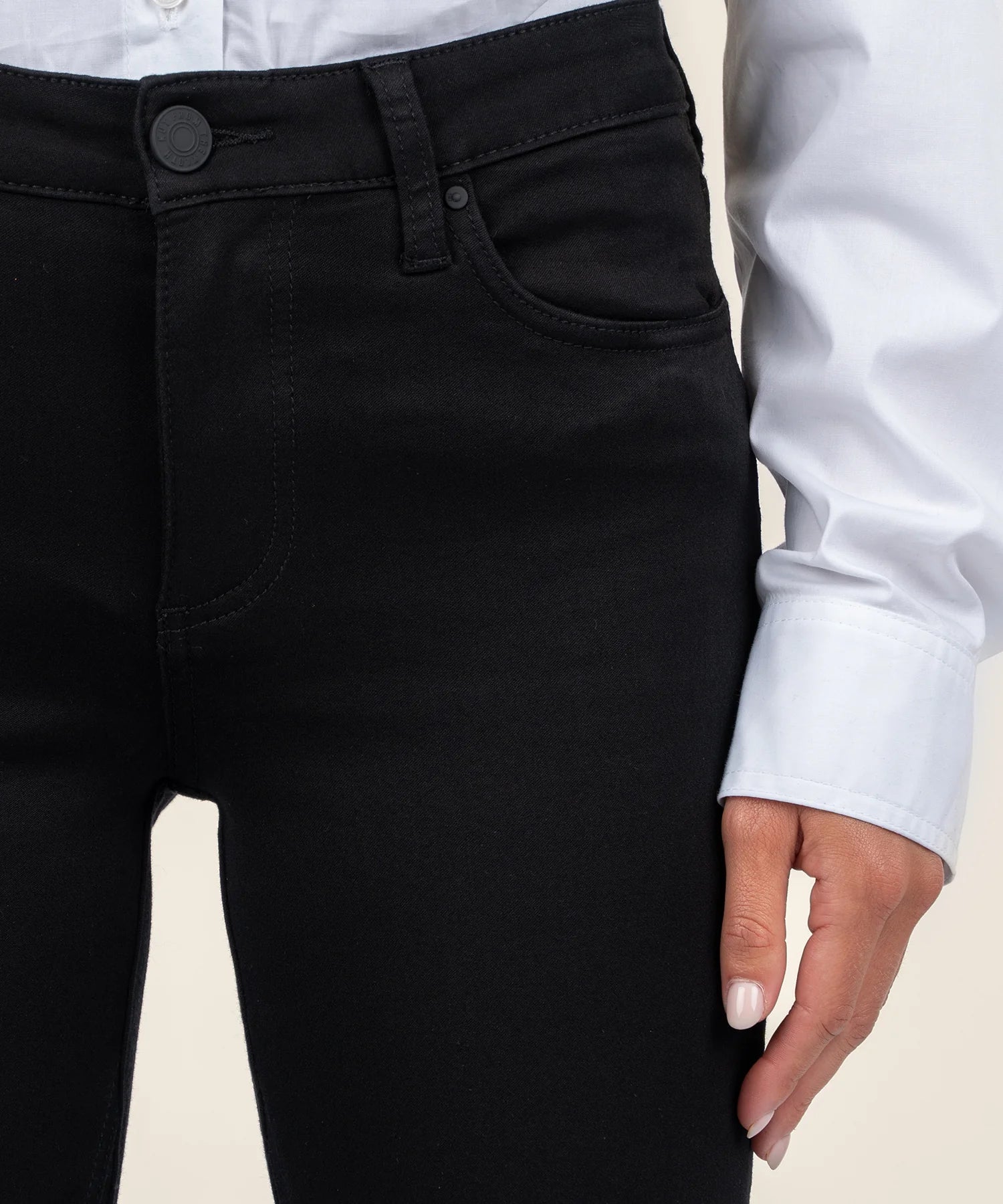 KUT Kelsey Mid Rise Ankle Flare - Black