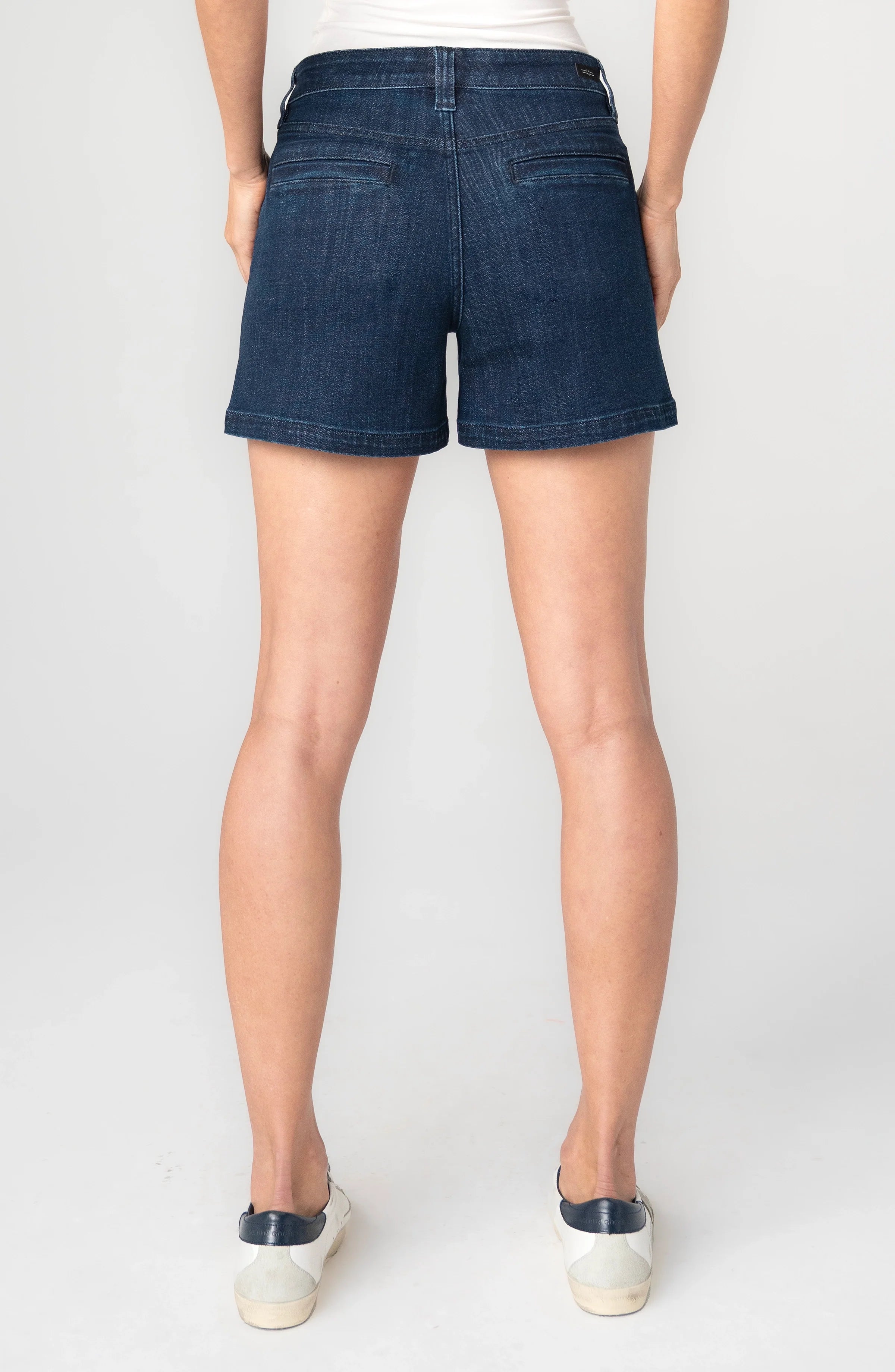 Liverpool Vintage Short W/ Flap Front Pockets