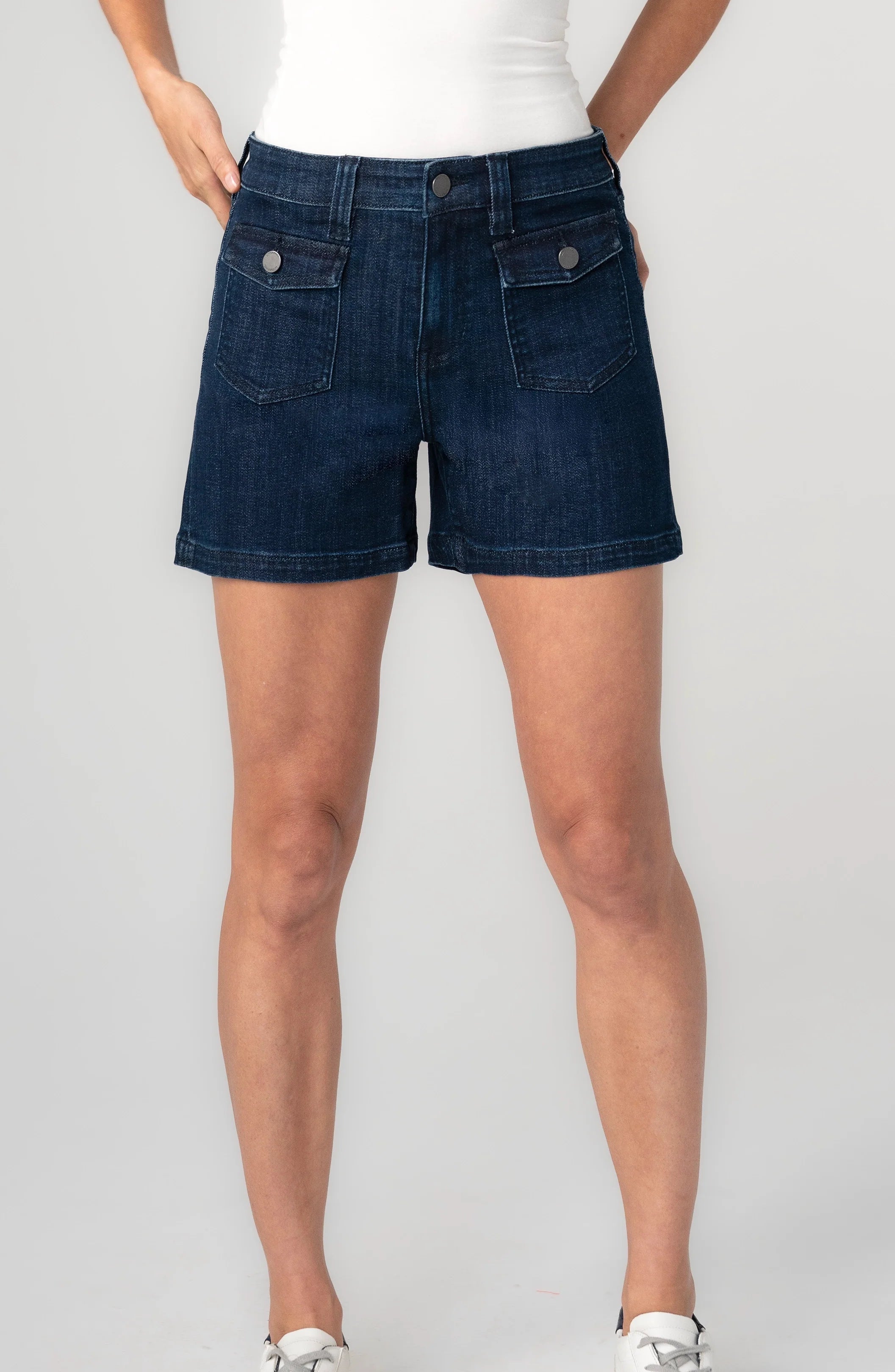 Liverpool Vintage Short W/ Flap Front Pockets