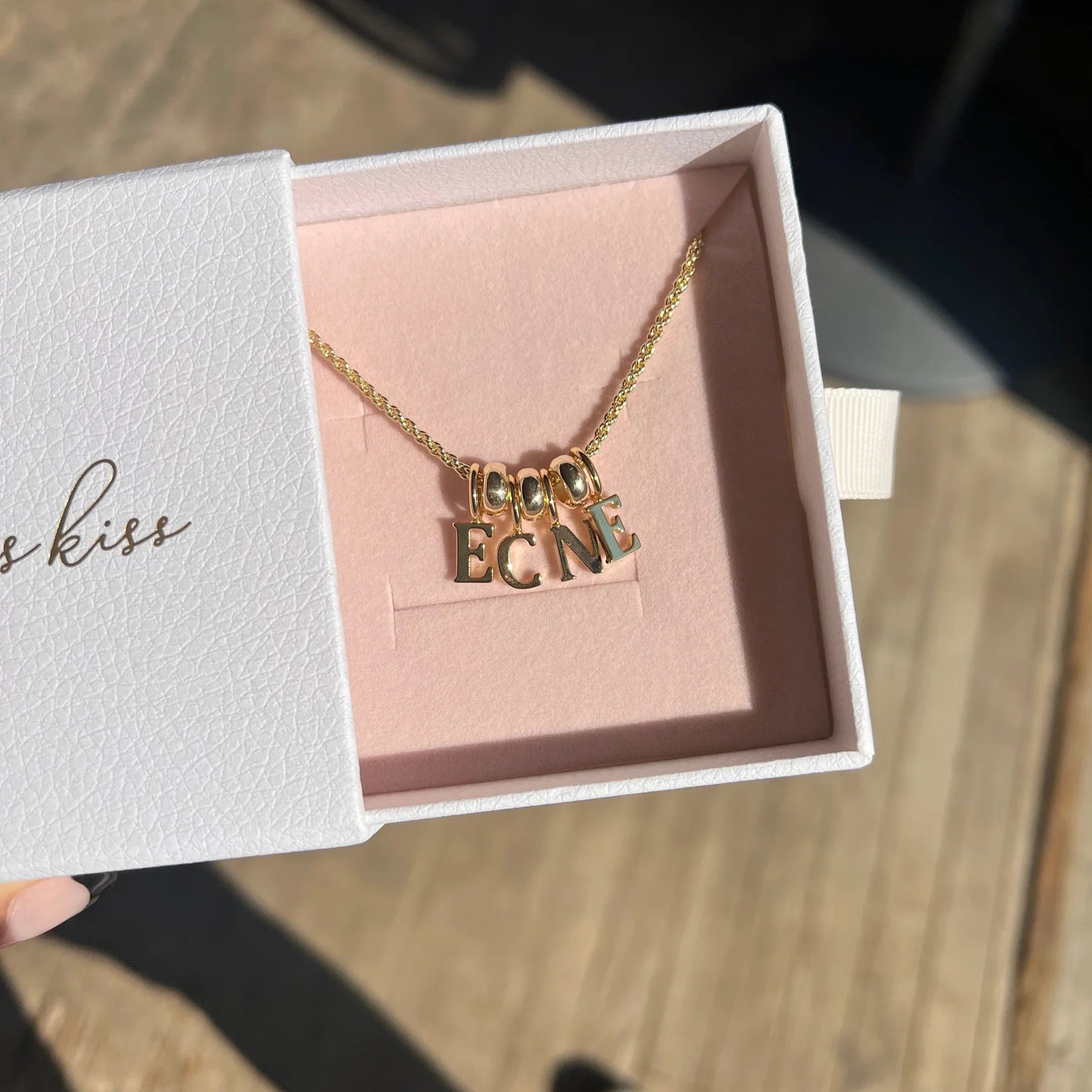 Sis Kiss Classic Charm Spacer