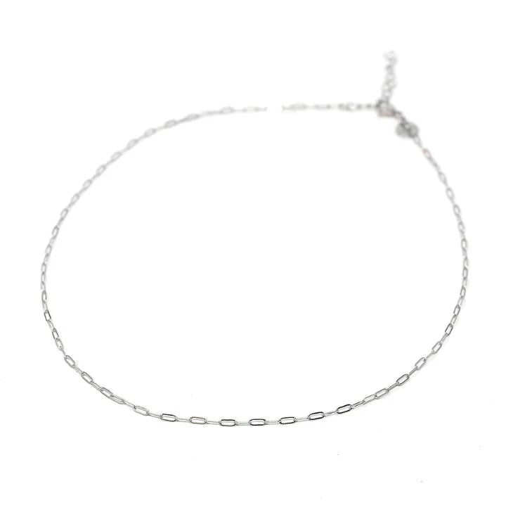The Sis Kiss Mini Paperclip Chain Necklace