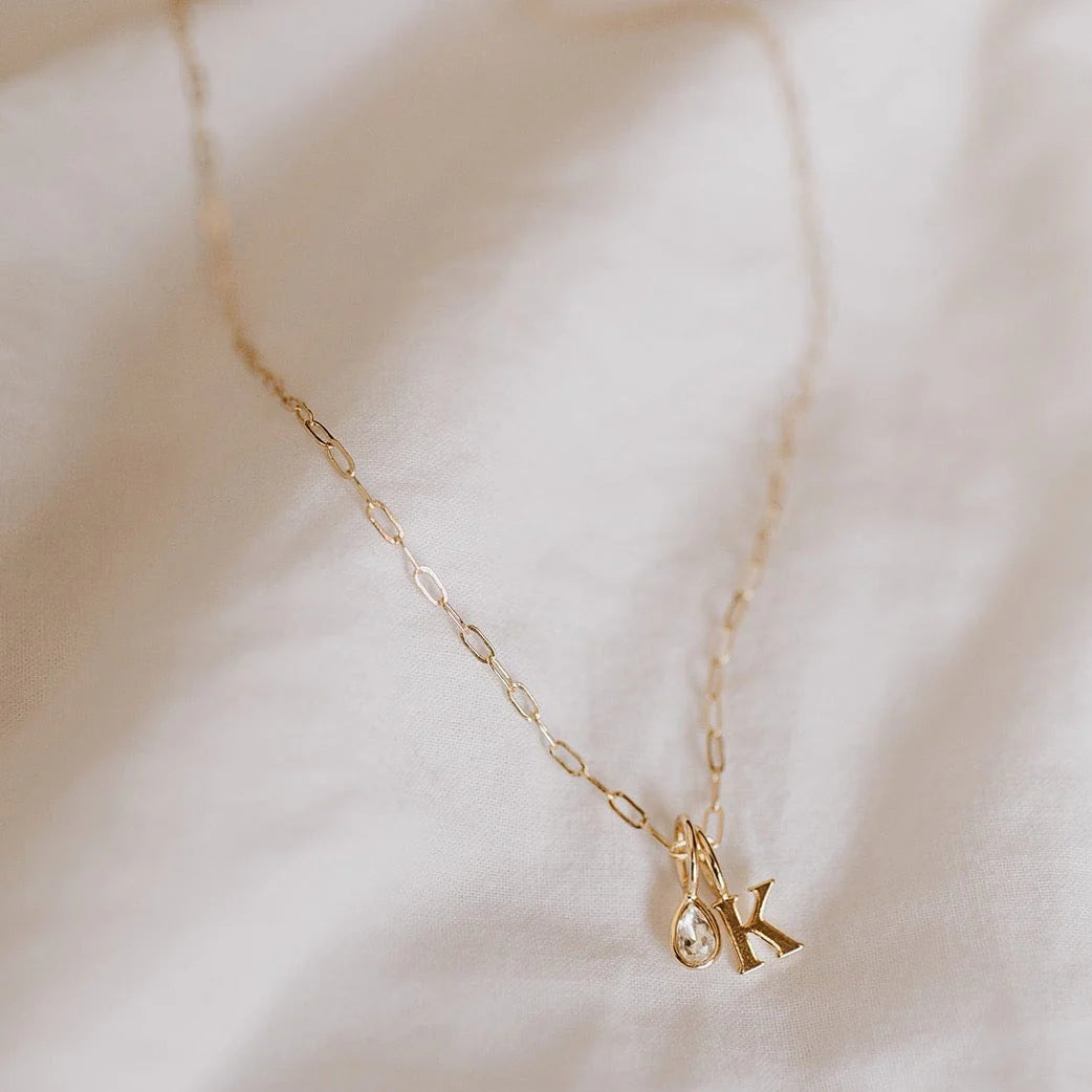 The Sis Kiss Mini Paperclip Chain Necklace