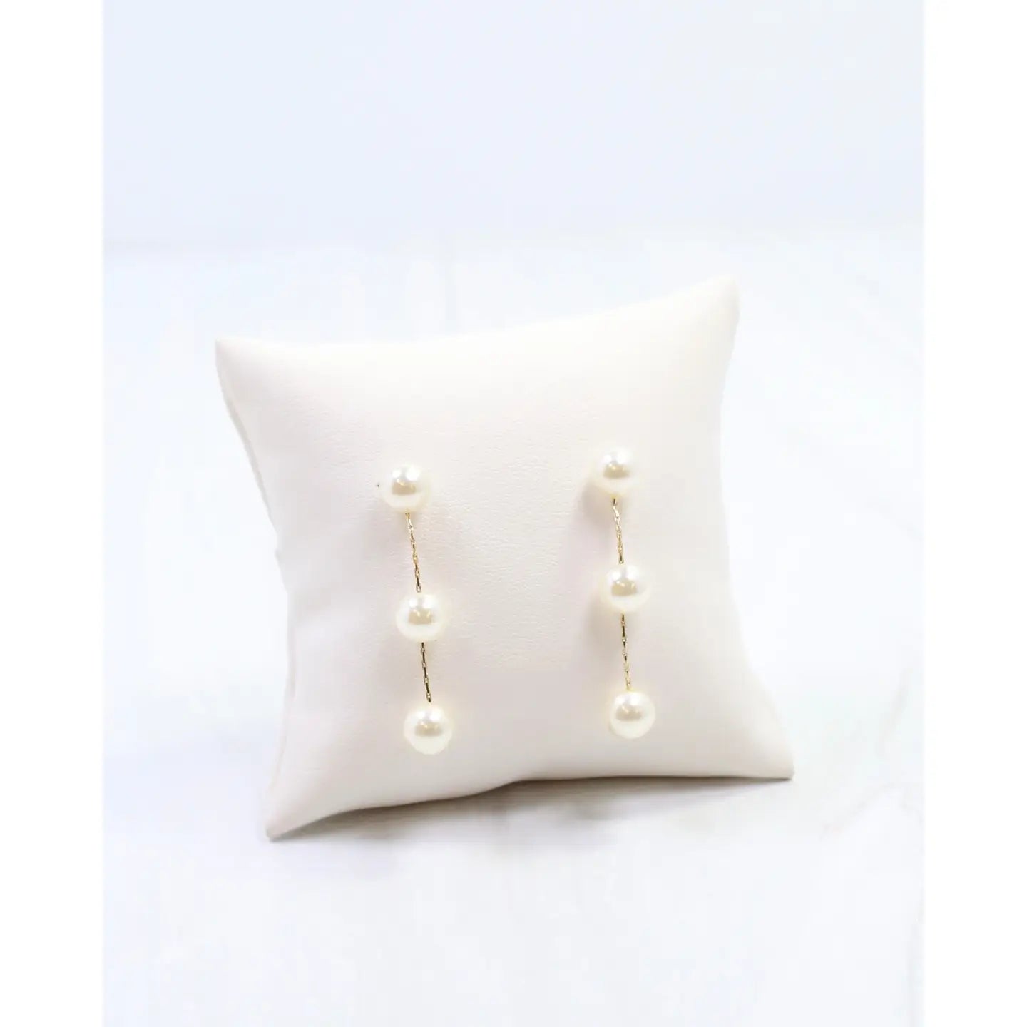 Benedict Three Pearl Drop Earring