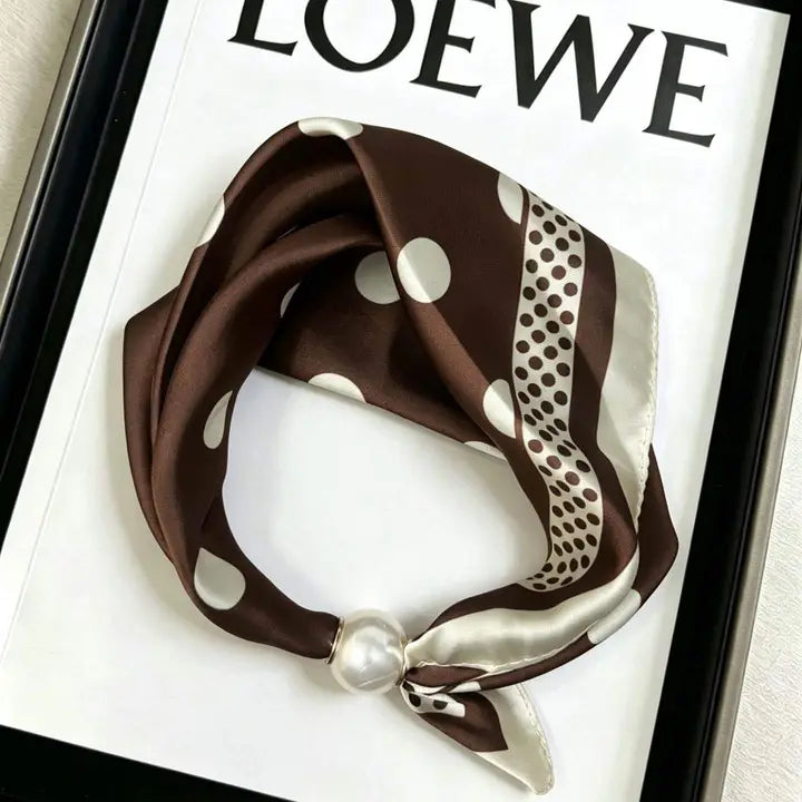 Pearl Magnetic Clasp Satin Scarf